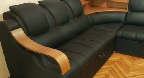 Перетяжка кожаного дивана. Долинск
